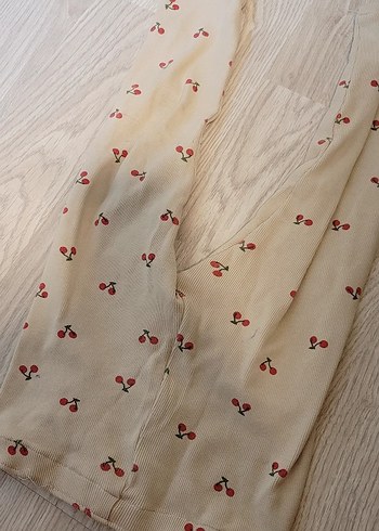 Beyaz Kiraz Desenli Uzun Kollu Kız Tişörtü - Görsel 5