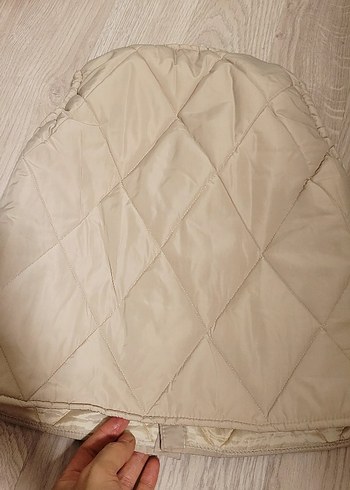 Bej Düğmeli çocuk Yelek - Görsel 3