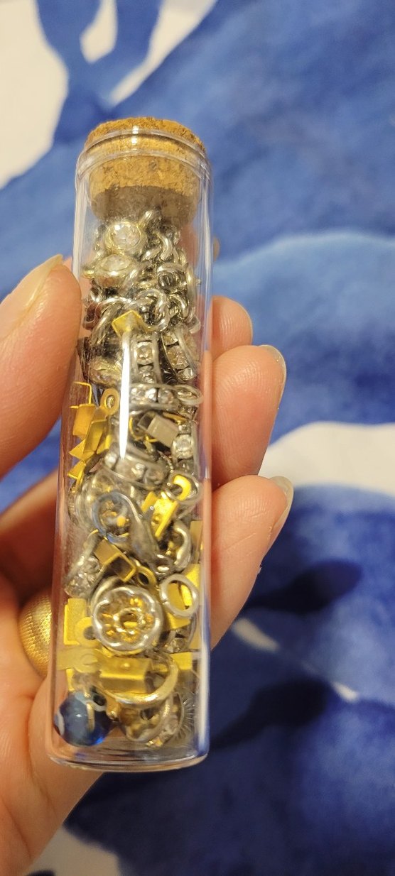 Altın Renkli Parlak Tırnak Süsü Seti - Görsel 3