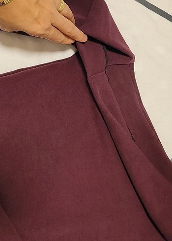 Bordo Süet Yaka ve Uzun Kollu kadın tek omuz bady - Görsel 3