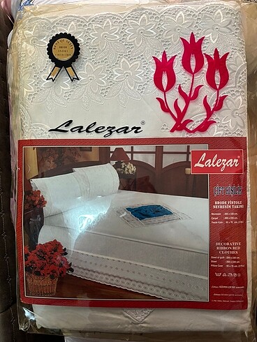 Yatak örtüsü