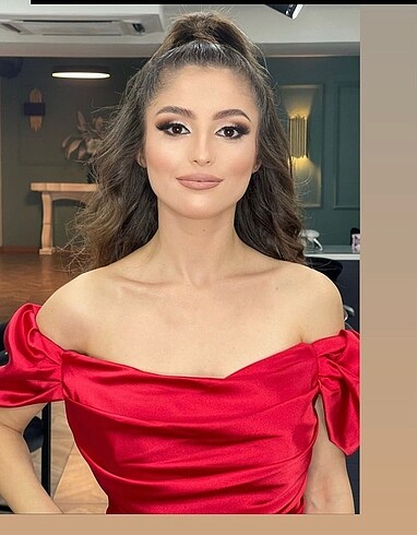 Diğer Kırmızı abiye elbise