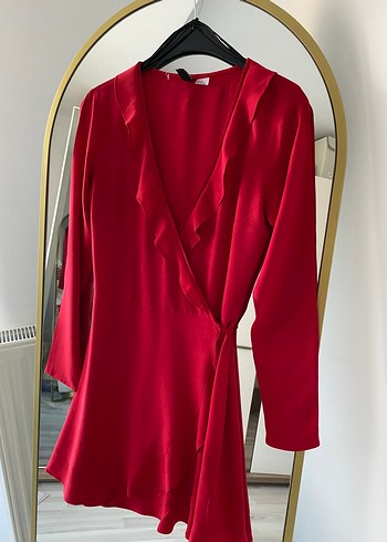 Parizyen Stil H&M Marka Kırmızı Kısa Elbise - Görsel 3