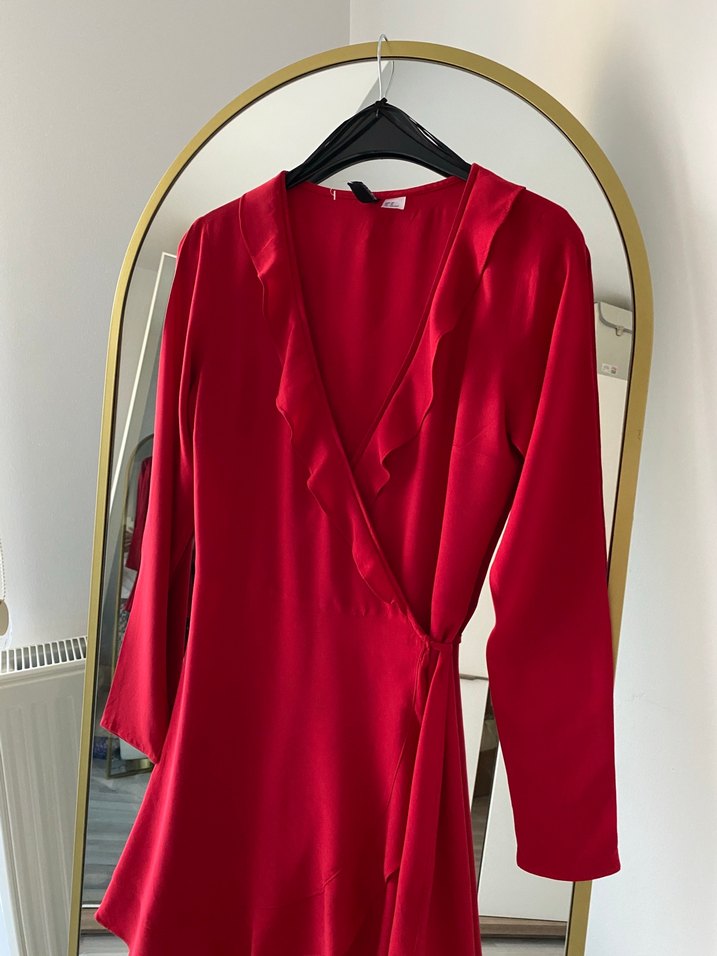 Parizyen Stil H&M Marka Kırmızı Kısa Elbise - Görsel 2