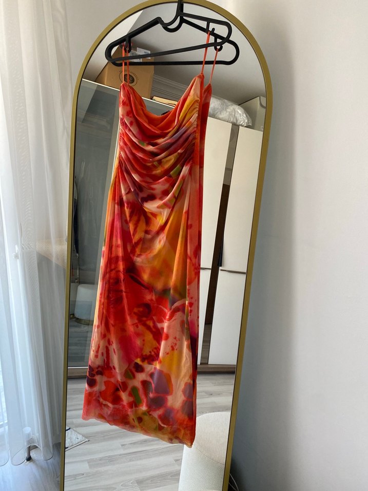 Drapeli Straplez Desenli Midi Elbise - Görsel 2