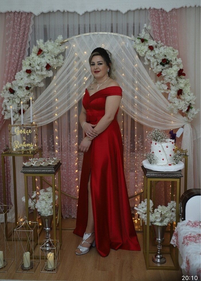 Kırmızı Saten Abiye (42-44) - Görsel 2