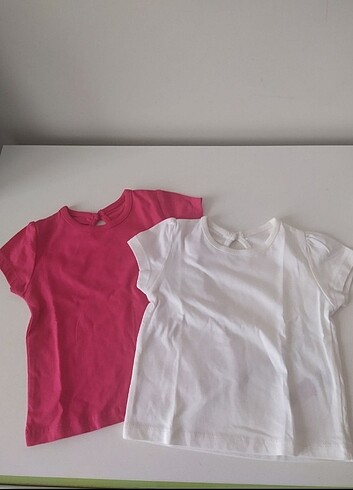 Kız bebek 0/3 ay 2 adet t-shirt. Beyaz ve pembe