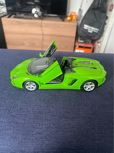 Metal lamborgini avendator