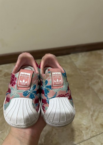Adidas superstar kız bebek