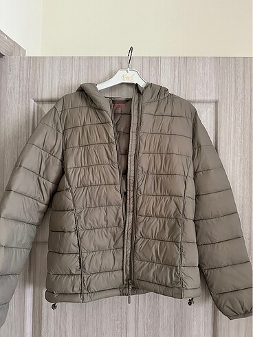 Pull and Bear mevsimlik mont