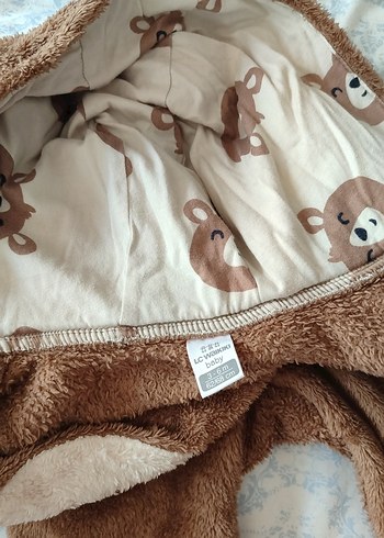 Kahverengi Bebek Tulumu Kapüşonlu - Görsel 2