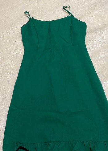 Yeşil Drapeli Midi İnce Askılı Elbise - Görsel 3