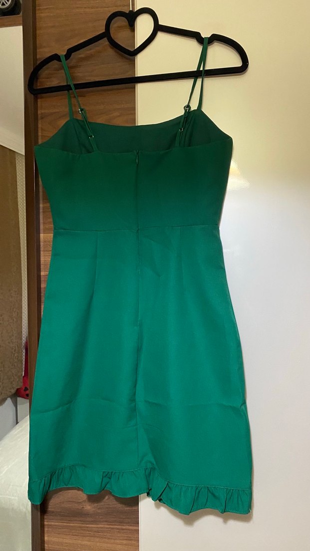 Yeşil Drapeli Midi İnce Askılı Elbise - Görsel 2