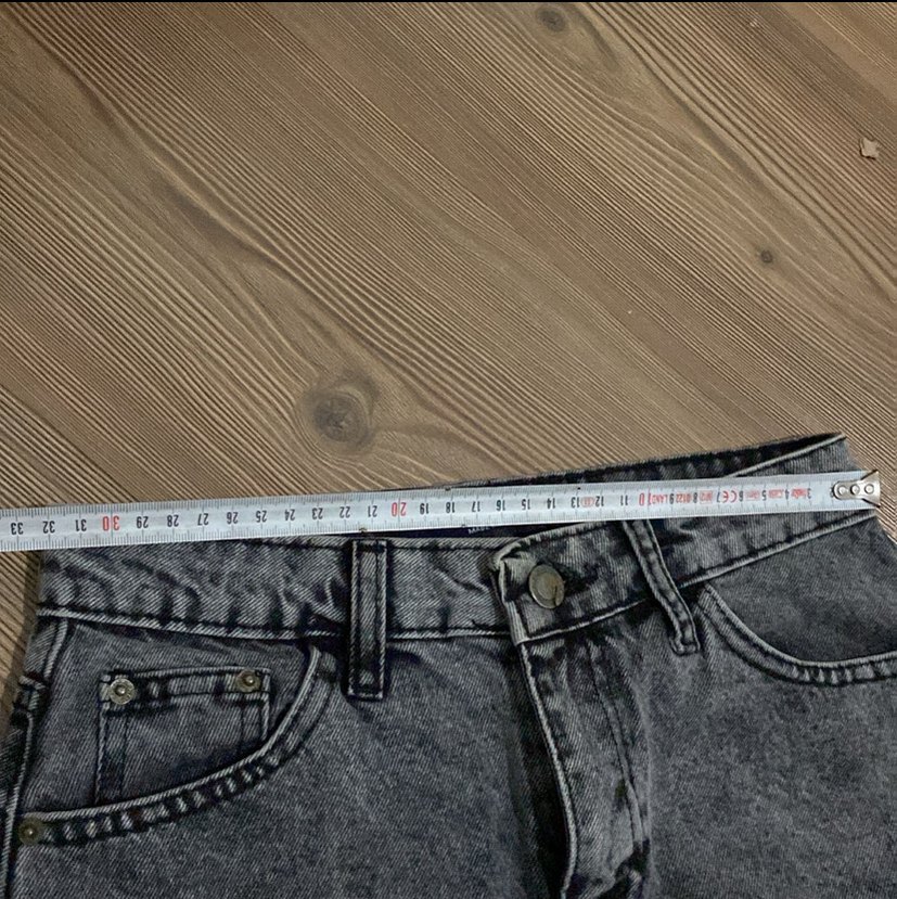 Kadın Gri Batik Desenli Düğmeli Kot Etek - Görsel 3