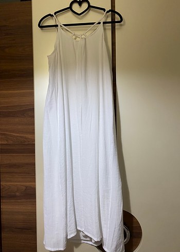 Uzun Beyaz elbise - Görsel 4
