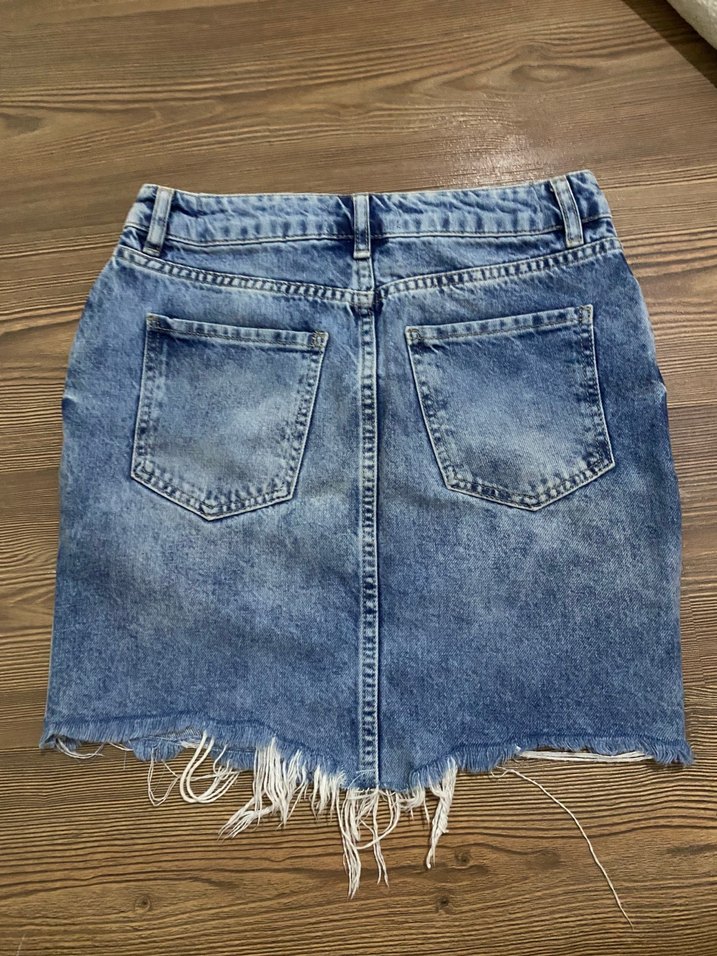 Açık Mavi Yıpranmış Kot Mini Etek - Görsel 3