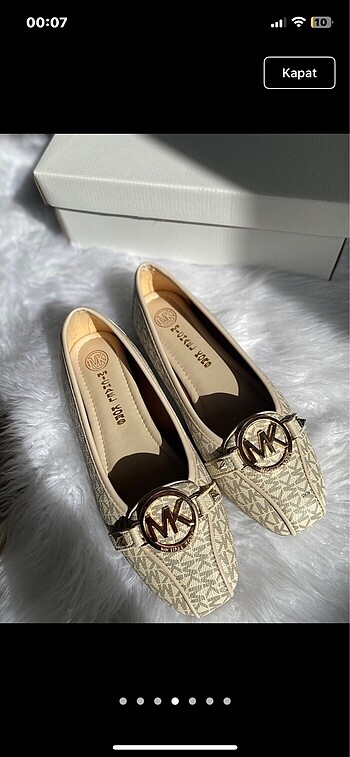 Michael Kors Bej babet