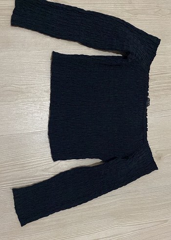 Dilvin madonna yaka bluz crop - Görsel 4