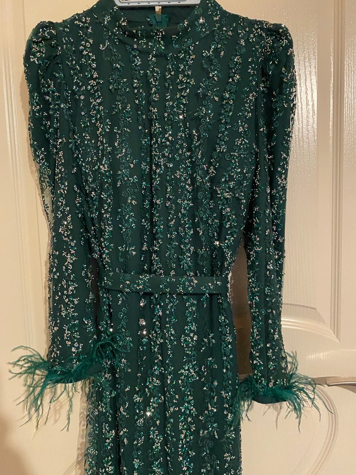 Uzun Yeşil Nakışlı Kadın Elbise - Görsel 3