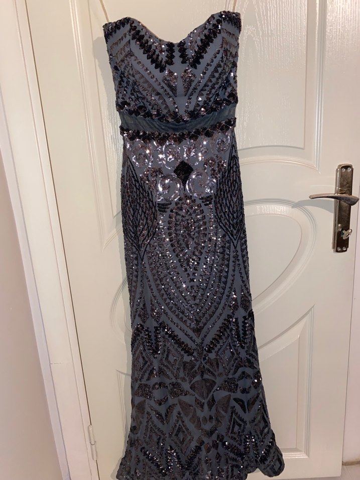 Boncuk İşlemeli Straplez Uzun Gri Abiye Elbise - Görsel 4