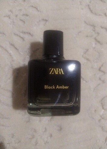 Zara Black Amber Bayan parfüm