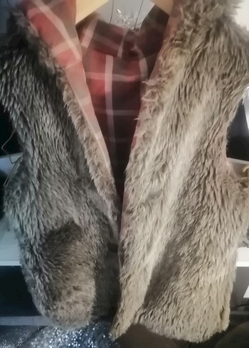 Gri Kürklü Kadın Yelek - Görsel 2