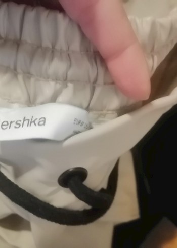 Bershka 38