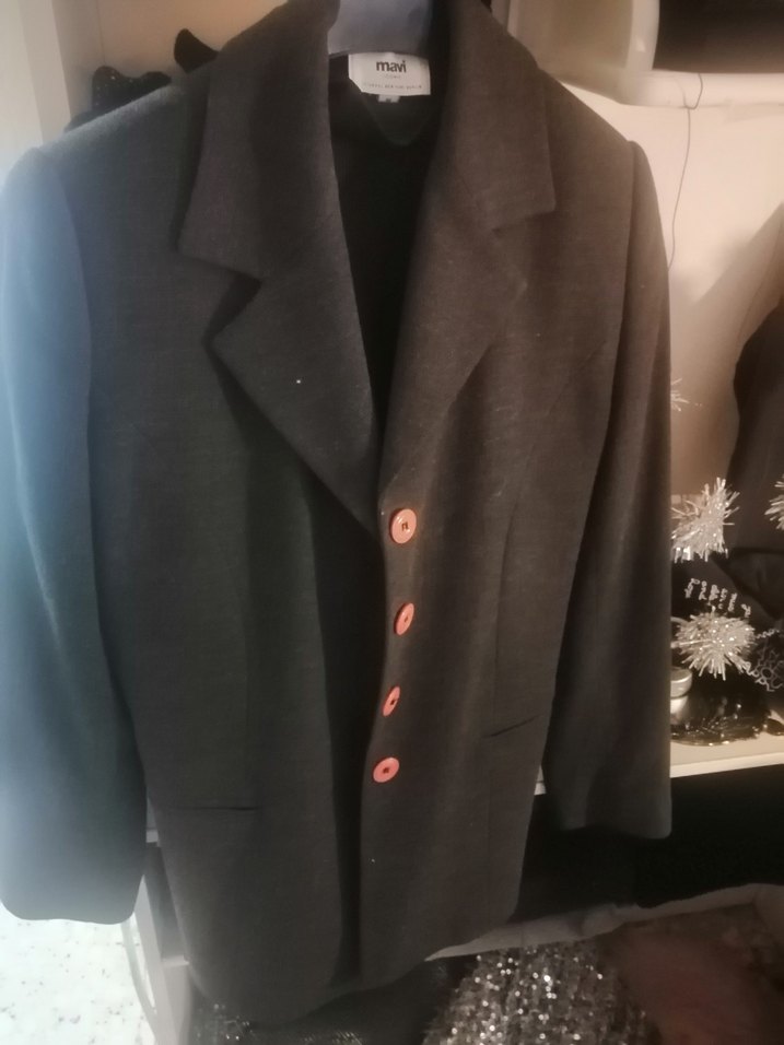 Düğmeli Siyah Uzun Kadın Blazer Ceket - Görsel 3