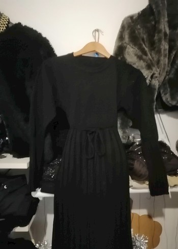 Kuşaklı Siyah Uzun Triko Elbise - Görsel 2