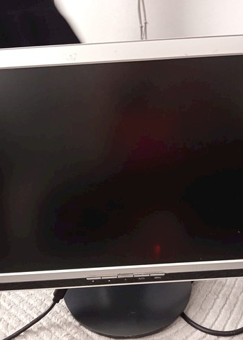 Gri Renkli Bilgisayar Monitörü