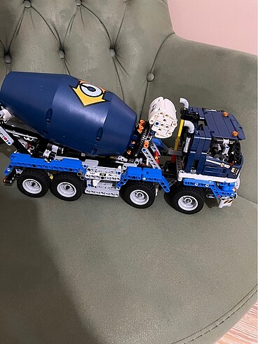 Beden Renk Lego 1163 parça 10 yaş üstü