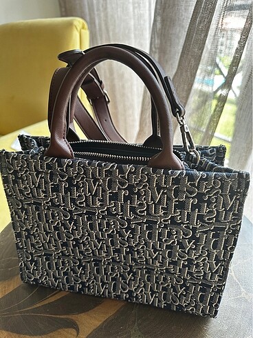 Stradivarius Stradivarius monogram kumaş tote çanta