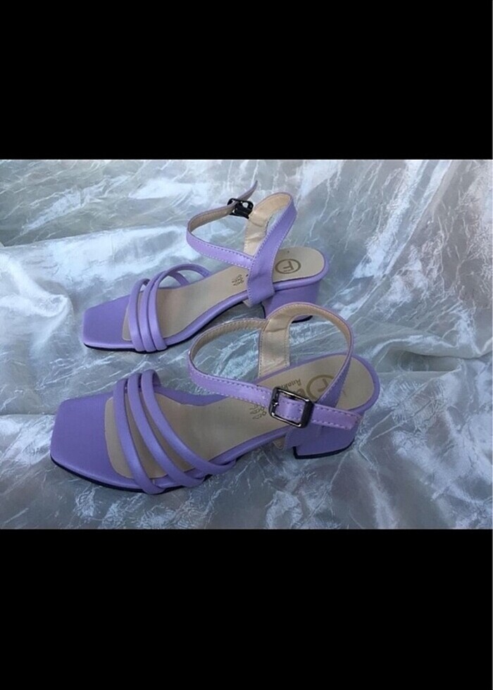 Lila topuklu sandalet ayakkabı - Görsel 3