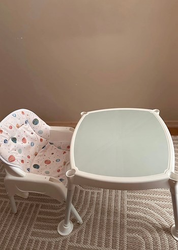 Beden Beyaz Pastel Bebek Mama Sandalyesi