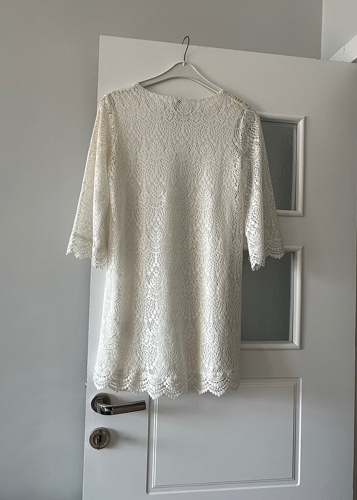 H&M Dantel Detaylı Elbise - Görsel 2