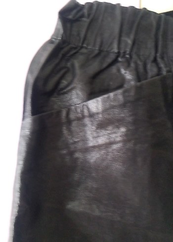 Zara Drapeli Siyah Deri Midi beli lastikli Etek