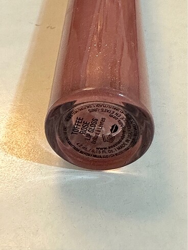 Beden Anastasia Beverly Hills Rose Lip Gloss