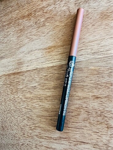 Avon Avon Glimmer Stick Bronze Göz kalemi