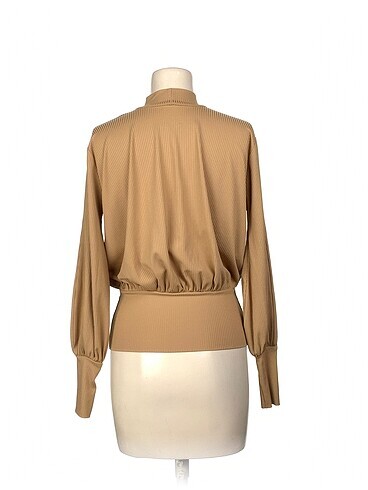 s Beden PreLoved Bluz %70 İndirimli.