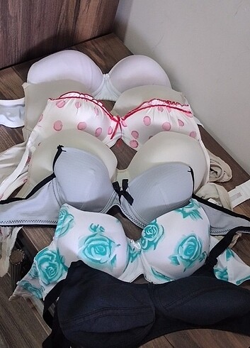 diğer Beden çeşitli Renk İç Çamaşırları 7' li Paket Sütyen