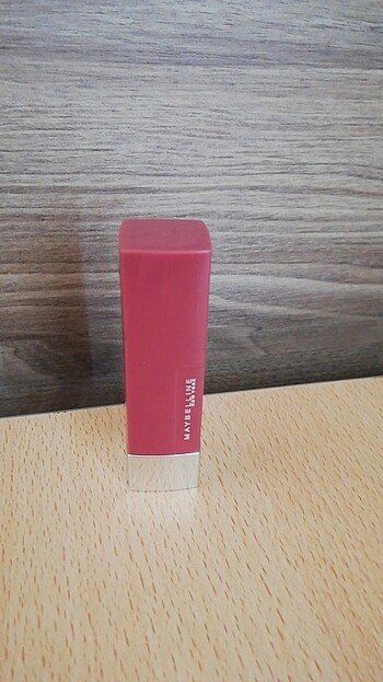 Maybelline 376 pink for me ruj