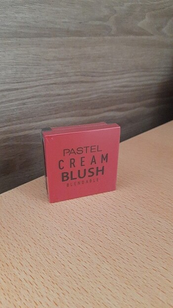  Beden Pastel krem allık