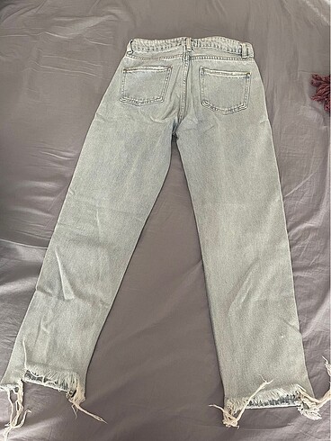 Zara Yırtmaçlı jean