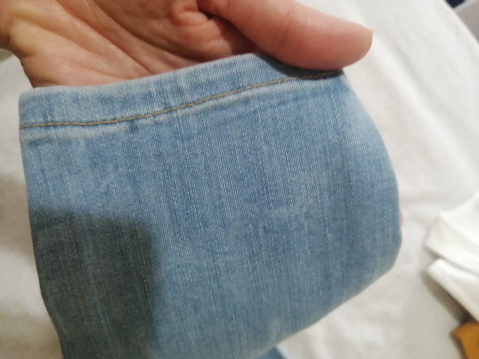 Kadın Mavi Denim Midi Boy Dar Kesim Kot Pantolon - Görsel 4