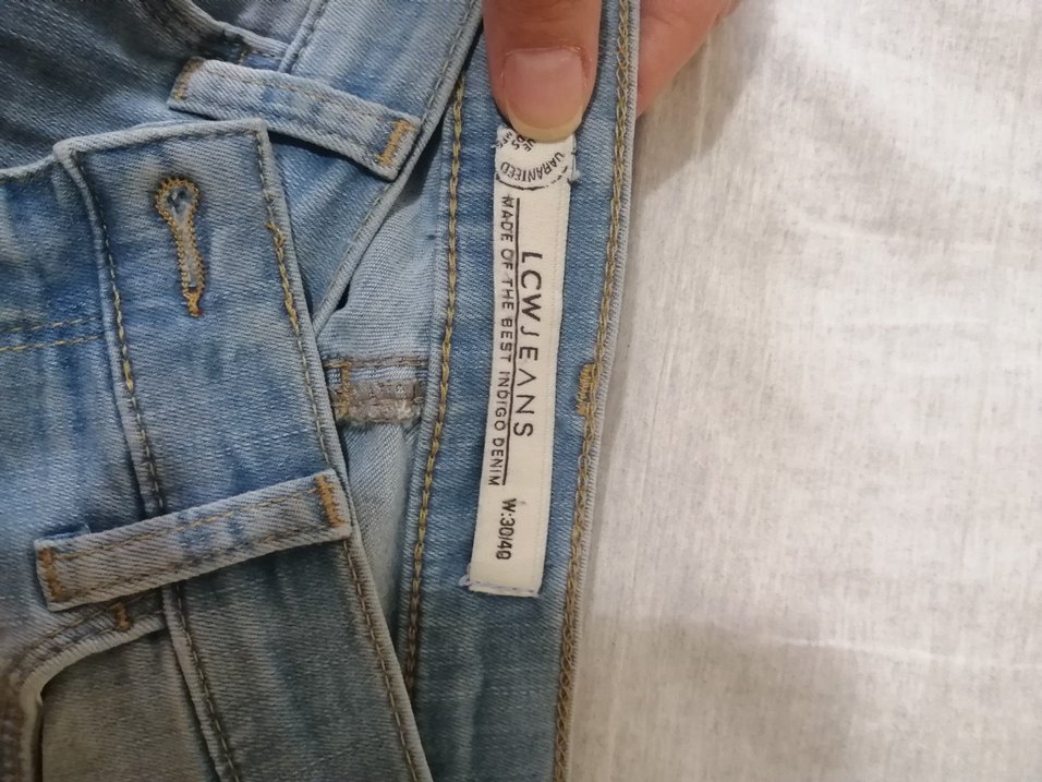 Kadın Mavi Denim Midi Boy Dar Kesim Kot Pantolon - Görsel 2