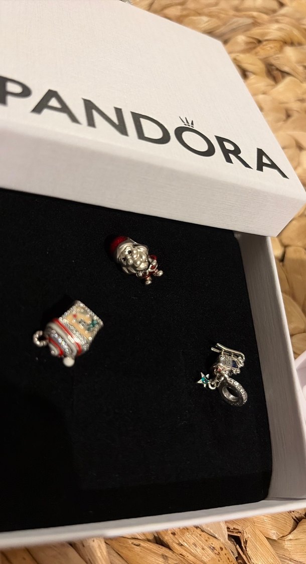 Orijinal Pandora yılbaşı charm - Görsel 3