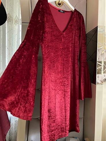 Bordo kısa abiye elbise