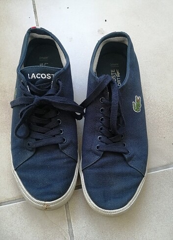 Lacoste spor ayakkabı 