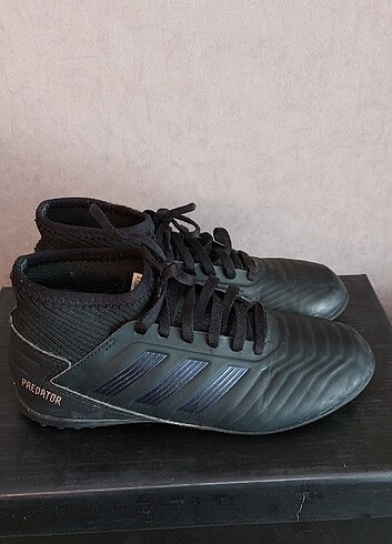 Adidas Futbol Ayakkabısı 
