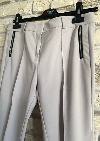 38 Beden Kadın Gri Regular Fit Kumaş Pantolon